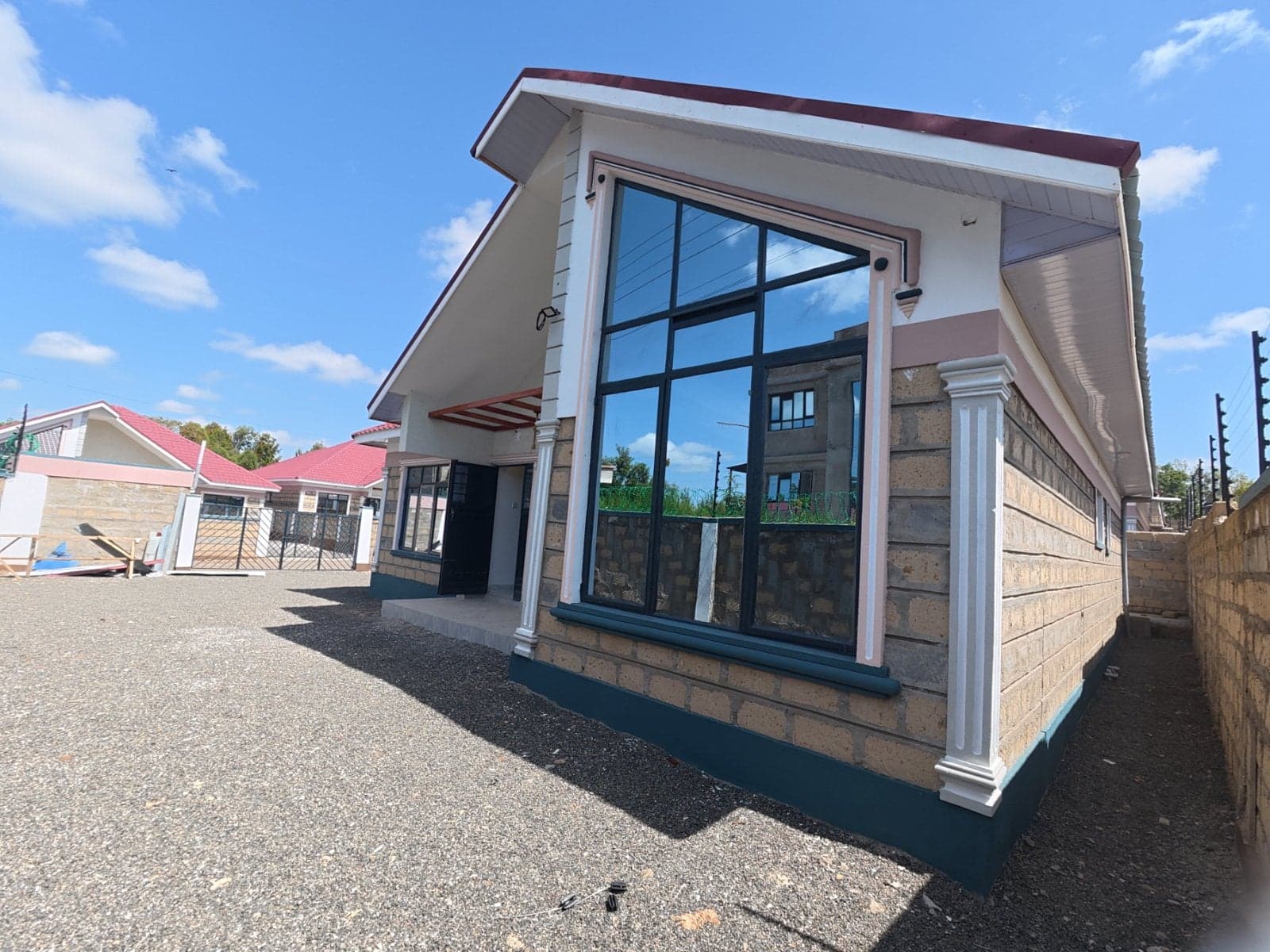 Property - Image 3