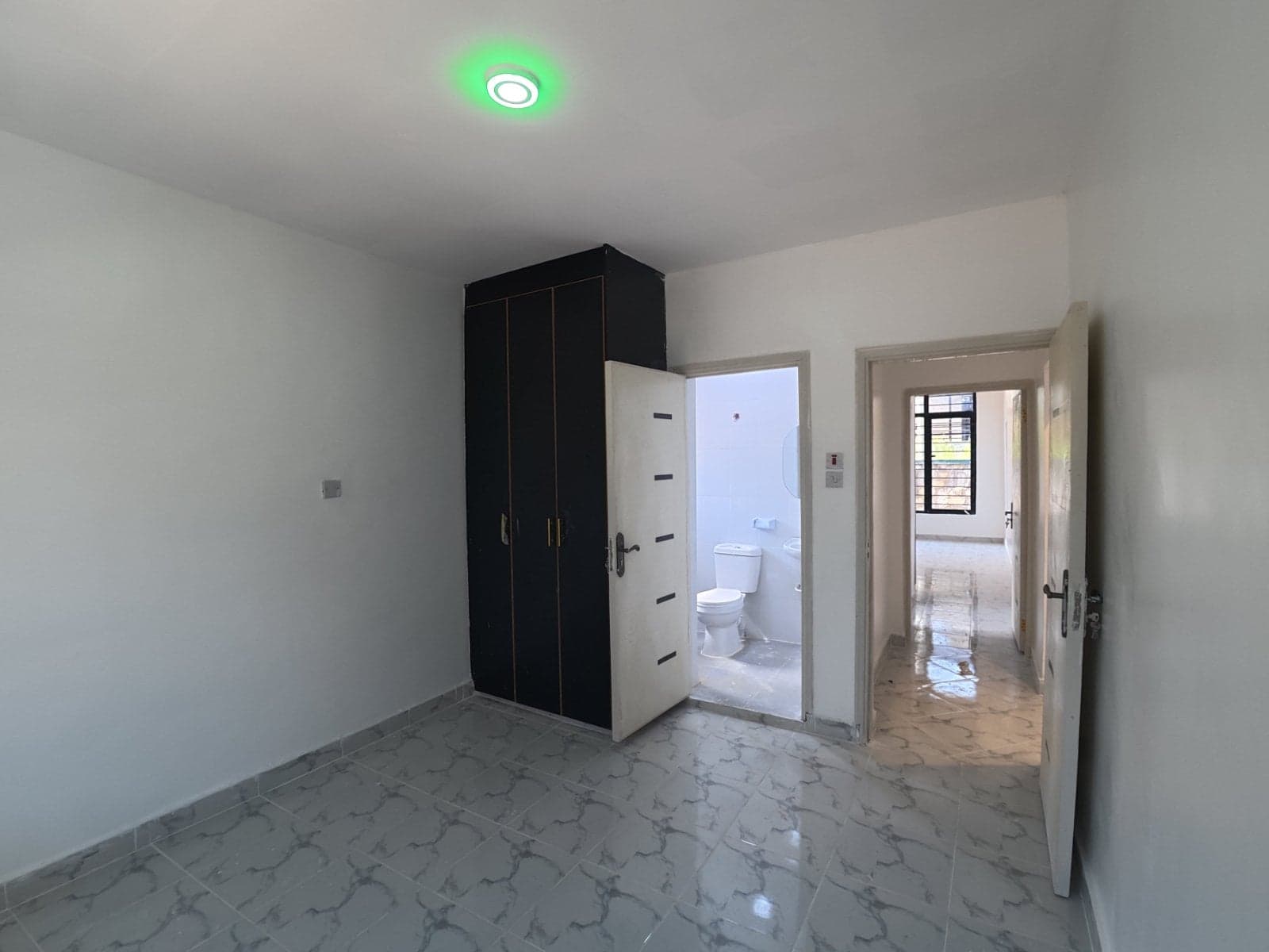 Property - Image 12