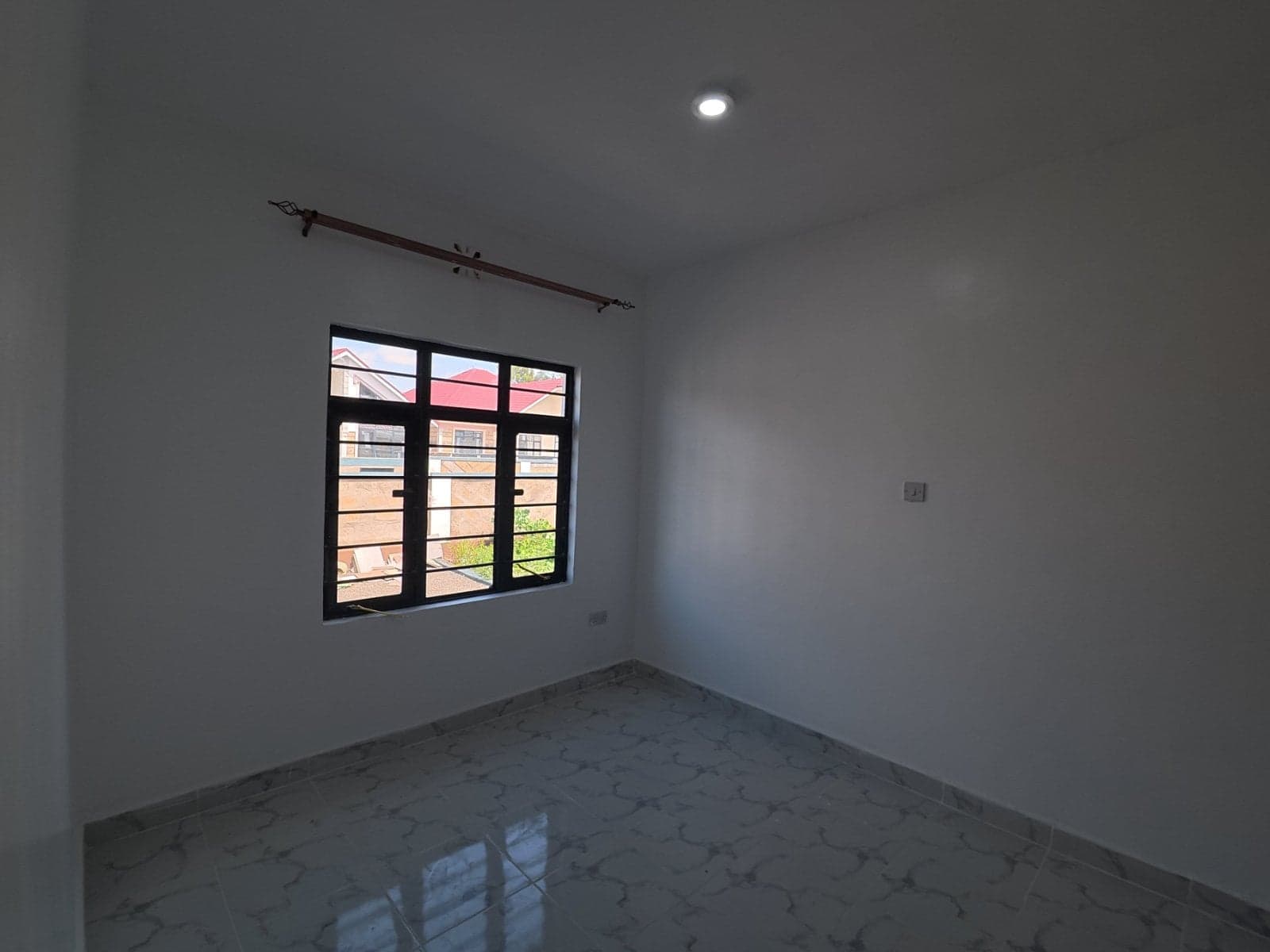 Property - Image 14
