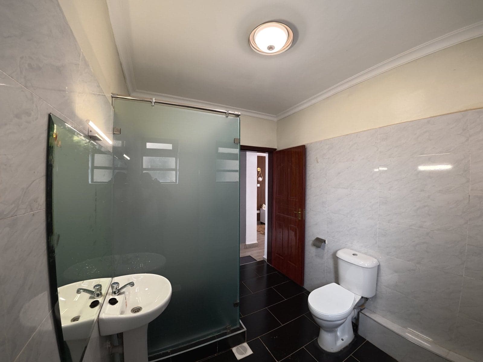 Property - Image 17