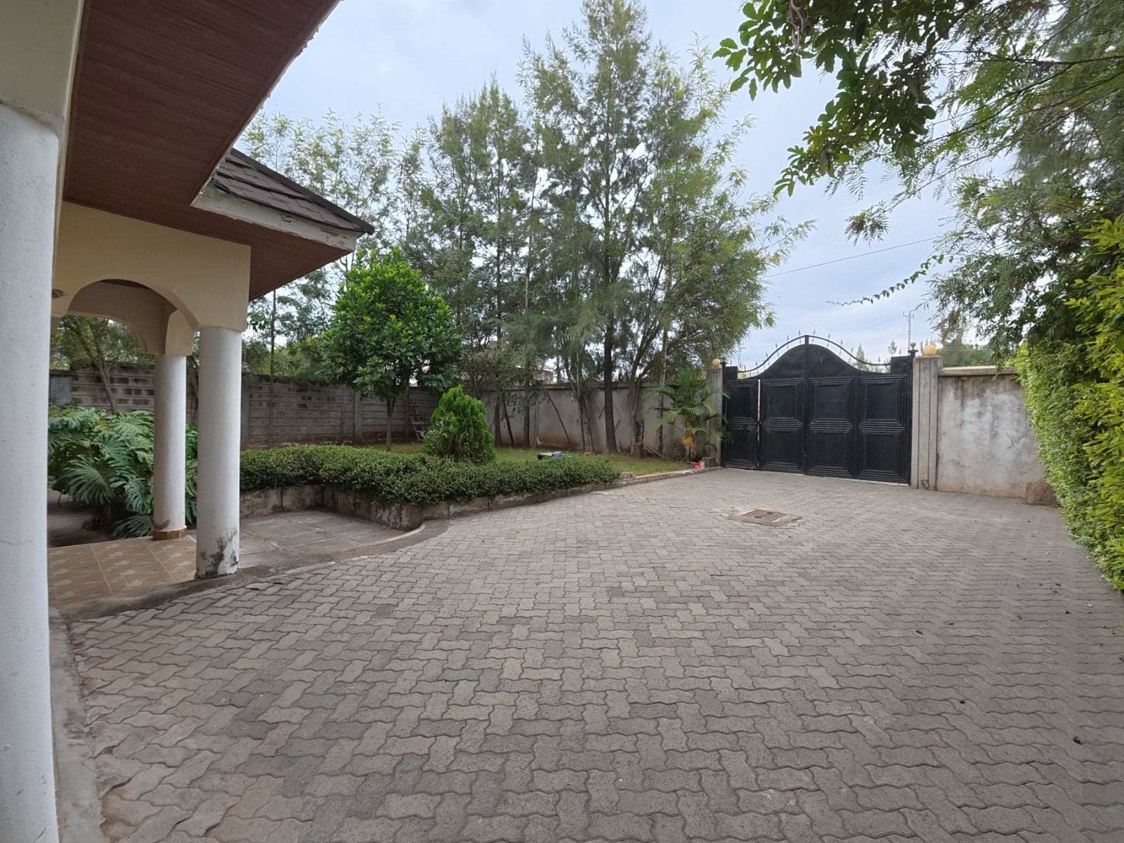 Property - Image 4