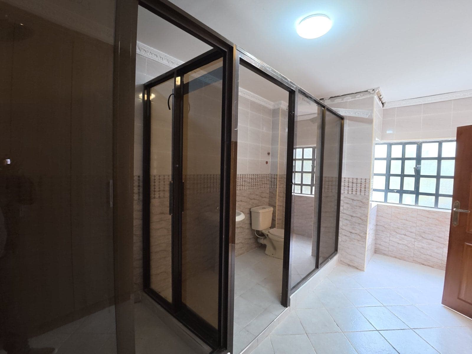 Property - Image 16