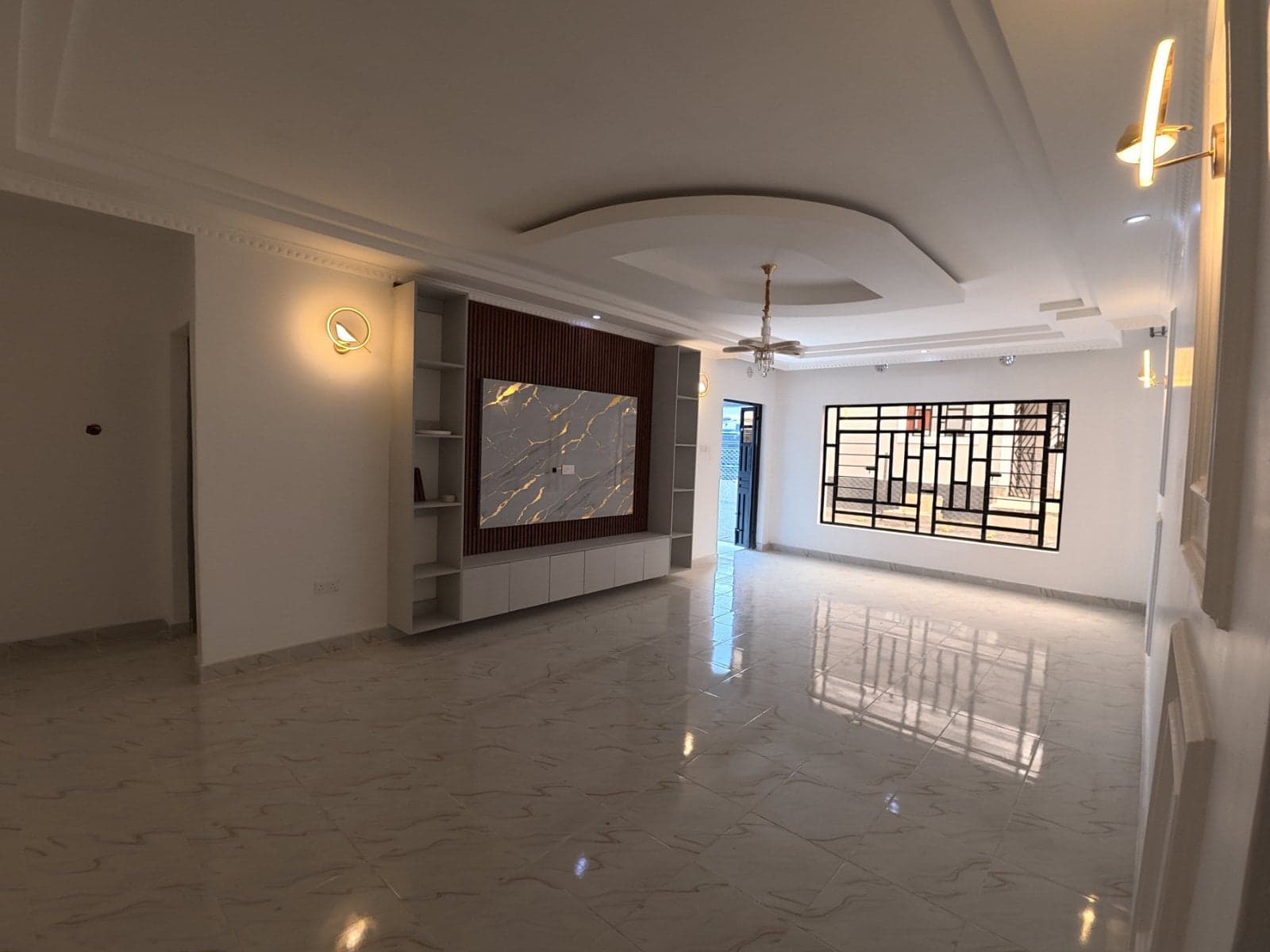 Property - Image 6