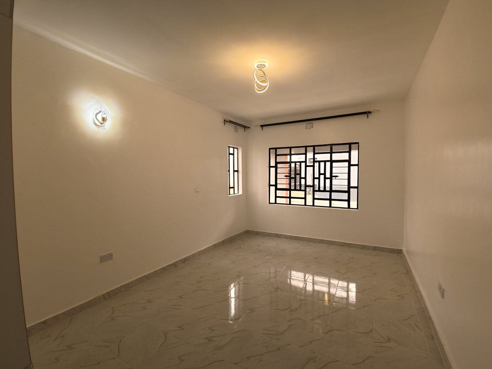 Property - Image 9
