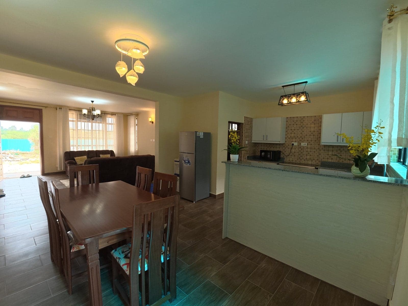 Property - Image 8