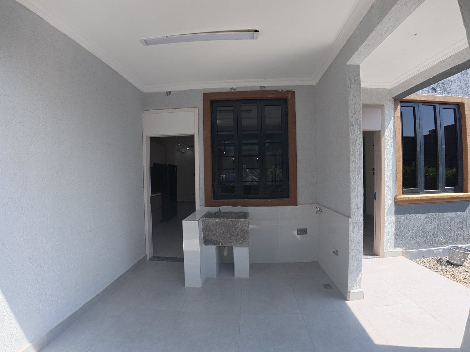 Property - Image 6