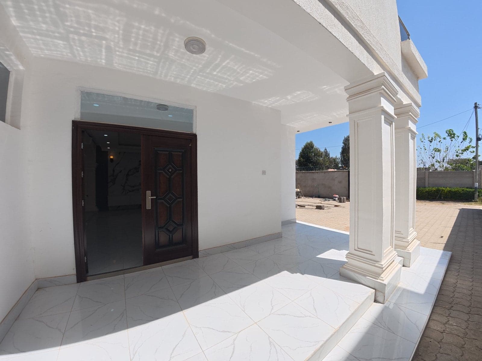 Property - Image 5