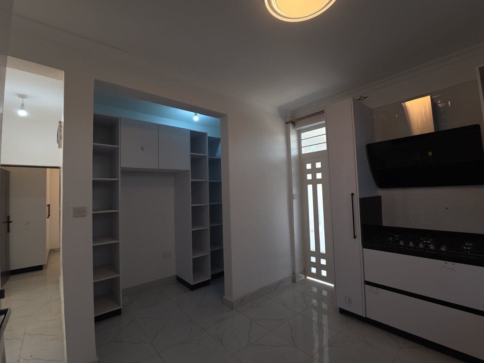 Property - Image 15