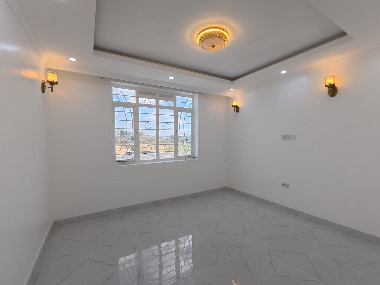 Property - Image 16