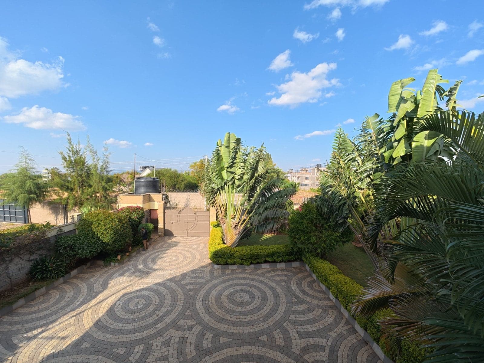 Property - Image 6