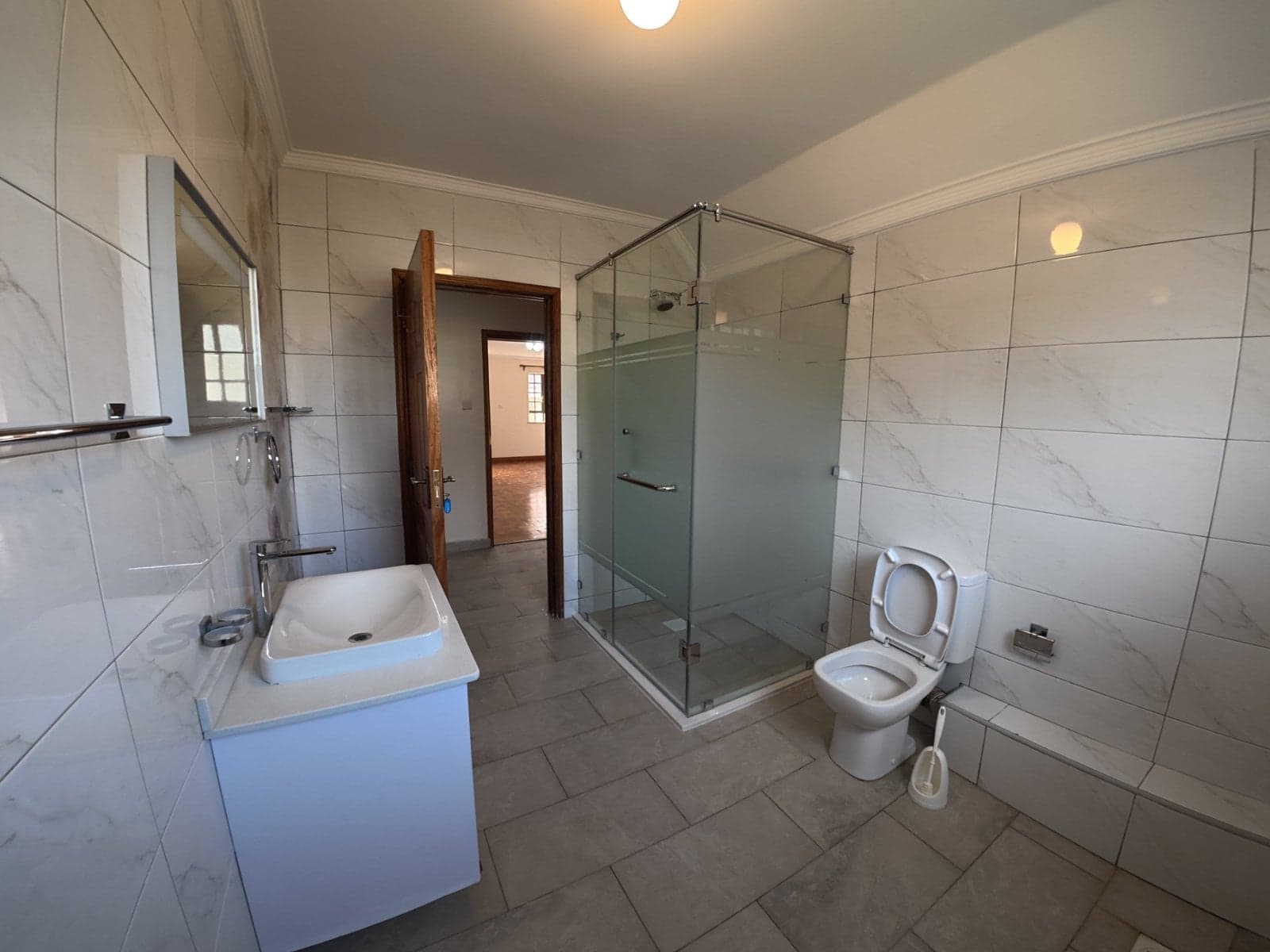 Property - Image 26